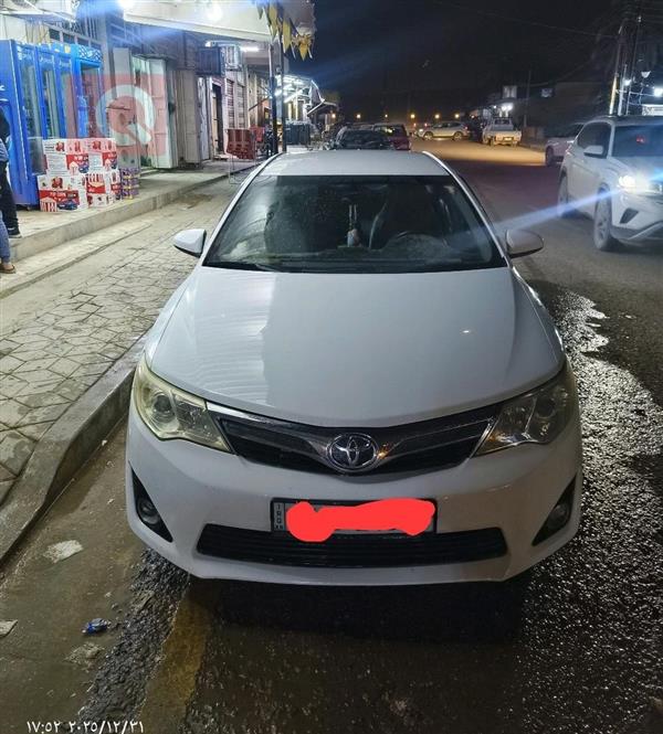 تۆیۆتا کامری 2012  بۆ فرۆشتن لە عێراق - سامەرا